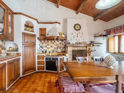 Casa Indipendente in vendita a Tarquinia - foto 2