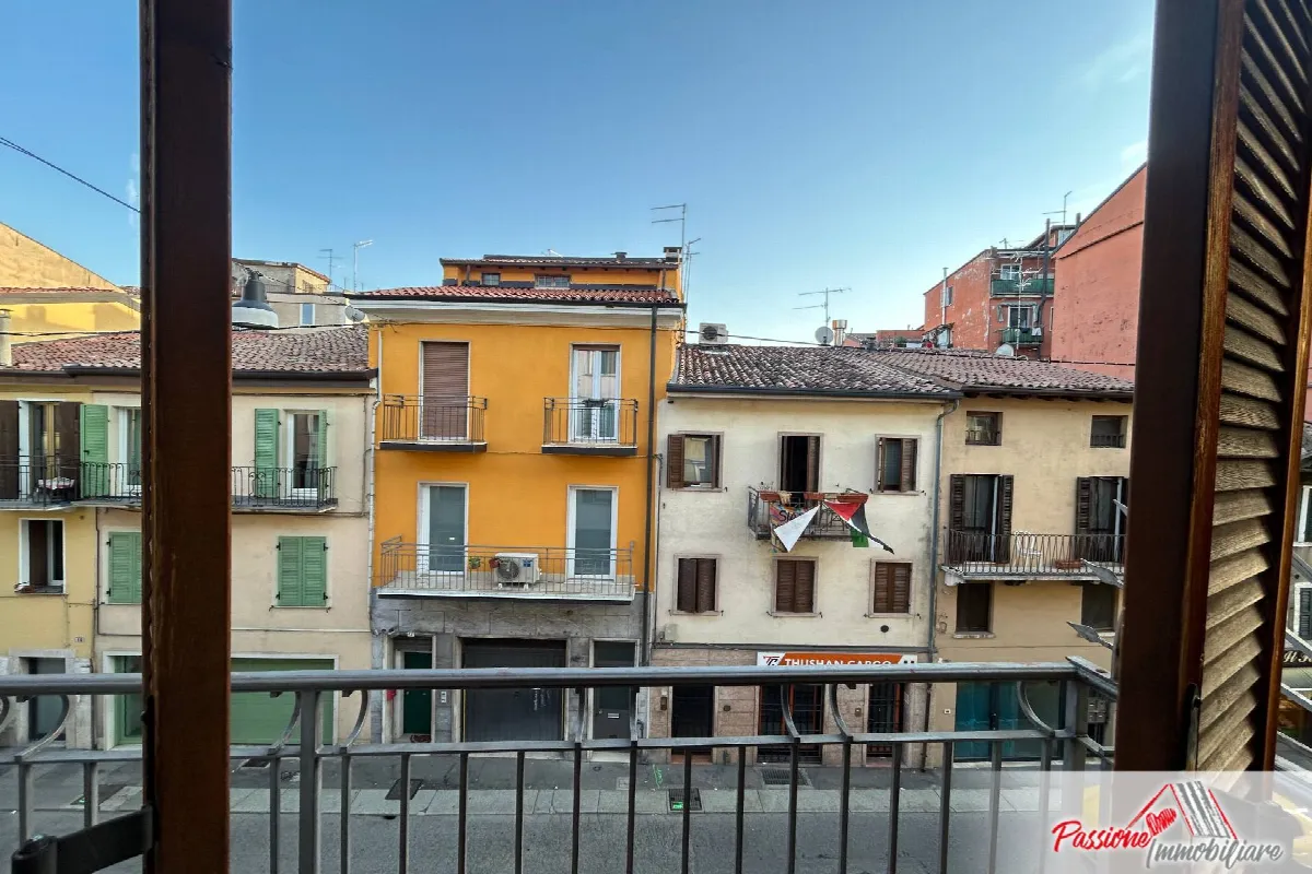 Appartamento in vendita a Verona, Centro - foto 3
