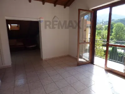 Appartamento in vendita a Montegrino Valtr... - foto 4