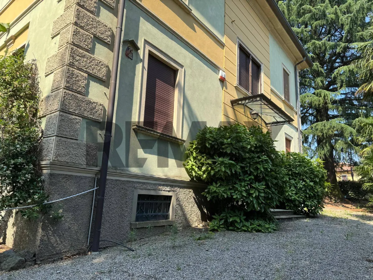 Villa in vendita a Viggiù - foto 4
