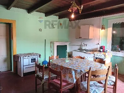 Appartamento in vendita a Cocquio-Trevisag... - foto 5