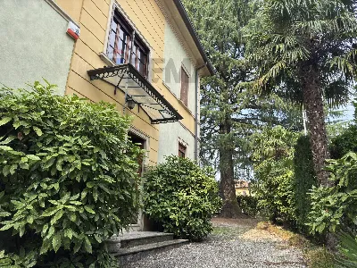 Villa in vendita a Viggiù - foto 1