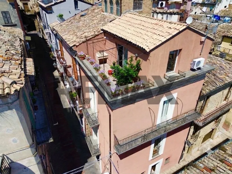 Casa Indipendente in vendita a Lanciano - foto 1