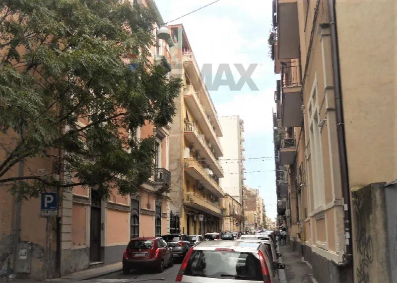 Appartamento in vendita a Catania, Vulcania, Borgo - foto 1