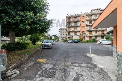 Appartamento in vendita a Catania, Barrier... - foto 2