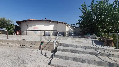 Palazzo/Stabile in vendita a Santa Maria d... - foto 2