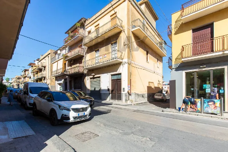 Appartamento in vendita a Palagonia - foto 1