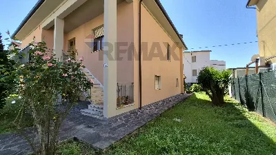 Villa in vendita a Capraia e Limite - foto 3