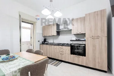 Appartamento in vendita a Catania, Rapisar... - foto 1