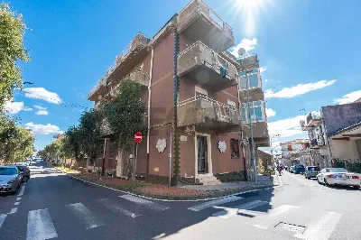 Appartamento in vendita a San Pietro Clare... - foto 1