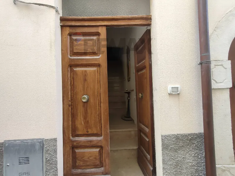 Casa Indipendente in vendita a Ofena - foto 2