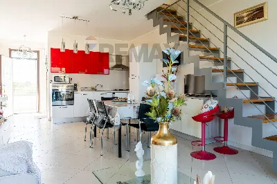 Appartamento in vendita a Montenero di Bis... - foto 2