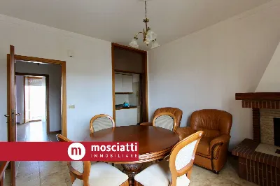 Appartamento in vendita a Castelraimondo - foto 4