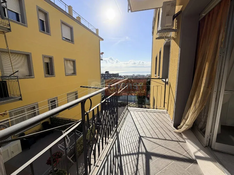 Appartamento in vendita a Ceriale - foto 1