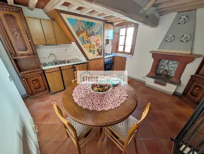 Casa Indipendente a Pietrasanta