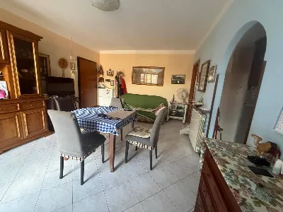 Appartamento in vendita a Castelfranco Emi... - foto 3