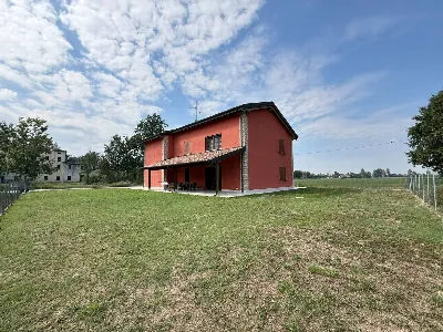 Villa a Castelfranco Emilia