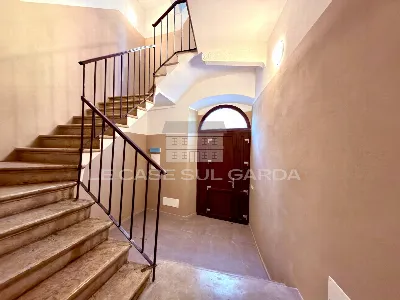 Appartamento in vendita a Toscolano-Madern... - foto 2