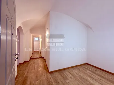Appartamento in vendita a Toscolano-Madern... - foto 3