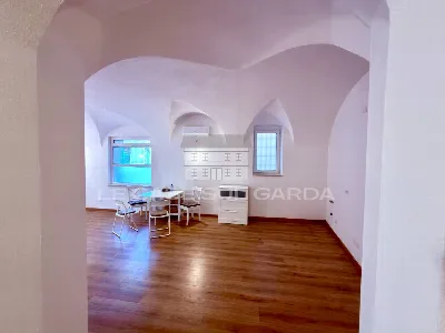 Appartamento in vendita a Toscolano-Madern... - foto 4