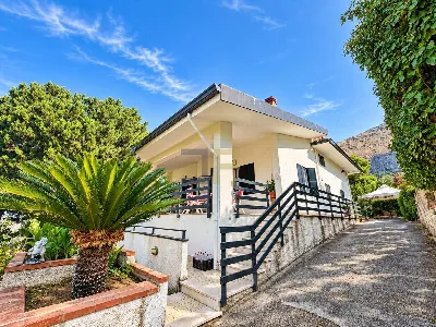 Villa in vendita a Borgetto - foto 1