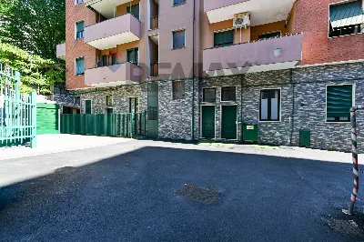 Palazzo/Stabile in vendita a Milano, Affor... - foto 2
