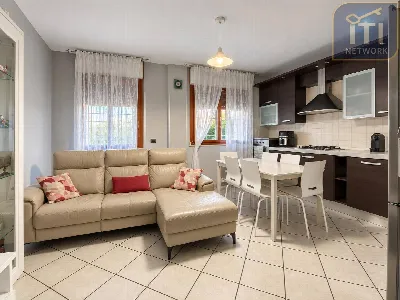 Appartamento in vendita a Roma, Acilia, ca... - foto 1