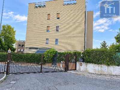 Appartamento in vendita a Roma, Acilia, ca... - foto 2