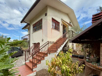 Villa in vendita a Lanciano - foto 1