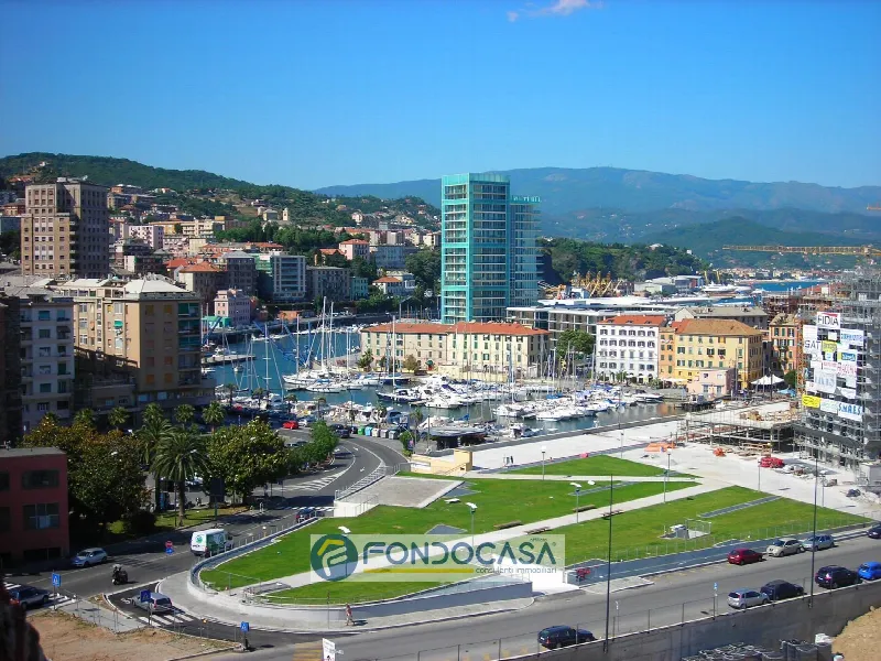 Appartamento in vendita a Savona, Centro Storico - foto 1