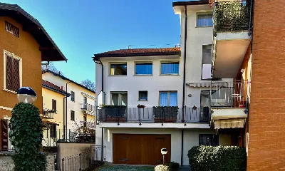 Appartamento in vendita a Varese, Centro, ... - foto 2