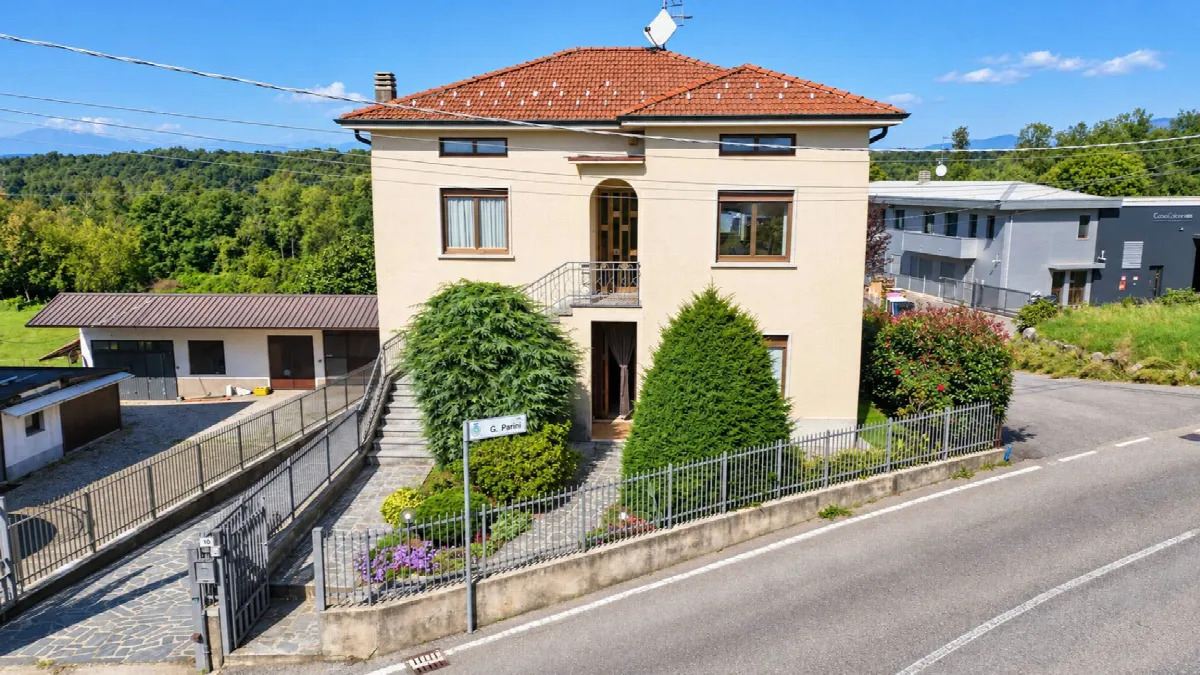 Villa in vendita a Mornago - foto 2