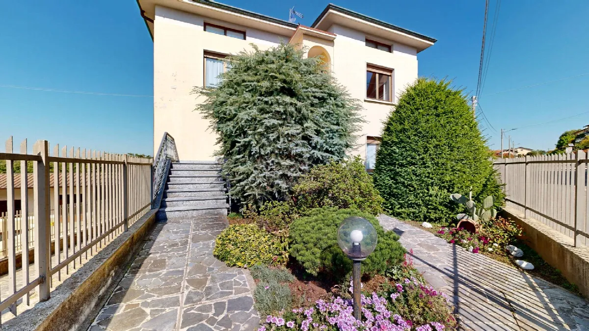 Villa in vendita a Mornago - foto 5