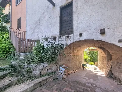 Rustico/Casale in vendita a Terragnolo - foto 4