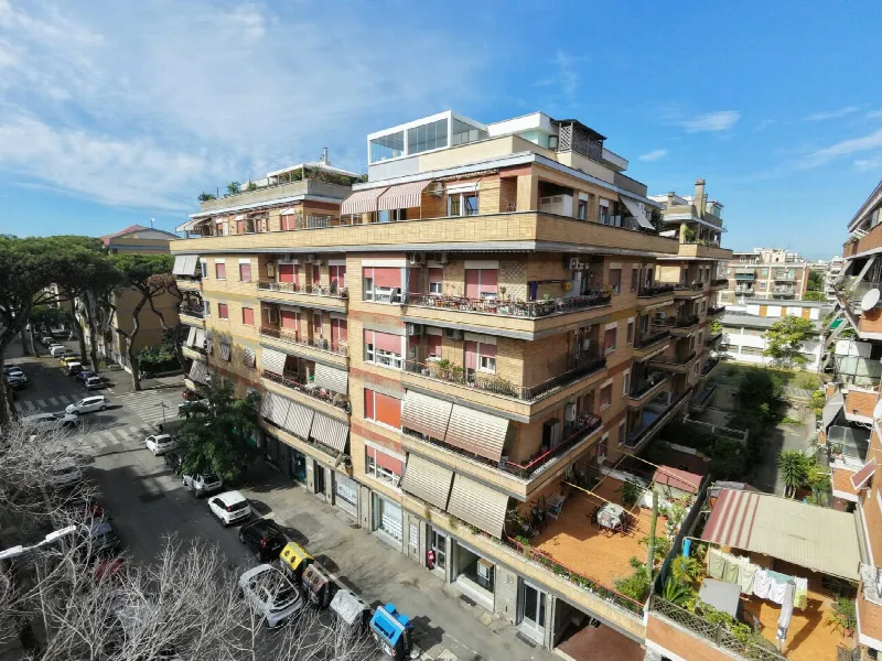 Appartamento in vendita a Roma, Lido Di Ostia, Ostia Antica, Castel Fusano - foto 1