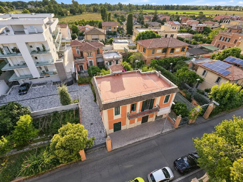 Appartamento in vendita a Roma, Lido Di Ostia, Ostia Antica, Castel Fusano - foto 1