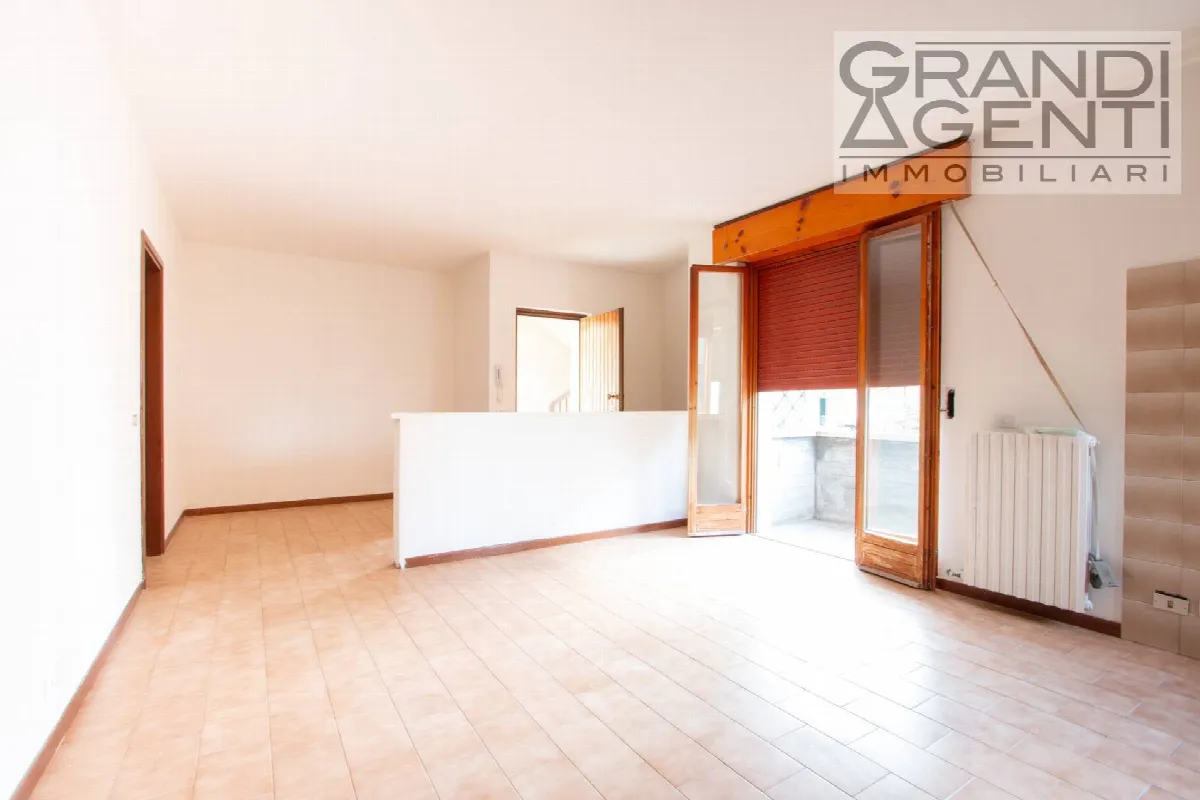 Appartamento in vendita a Verona, Santa Lucia, Golosine, Zona Fiera - foto 3