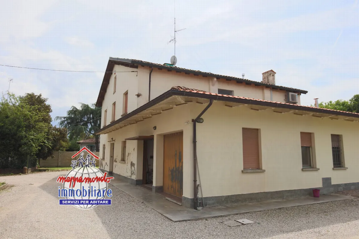 Casa Indipendente in vendita a Cento - foto 3