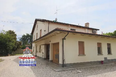 Casa Indipendente in vendita a Cento - foto 3