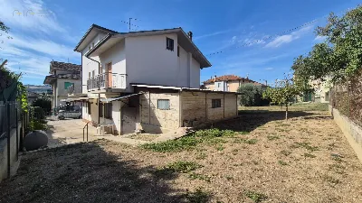 Villa in vendita a Colli del Tronto - foto 2