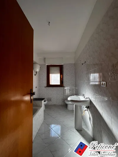 Appartamento in vendita a Fondi - foto 8