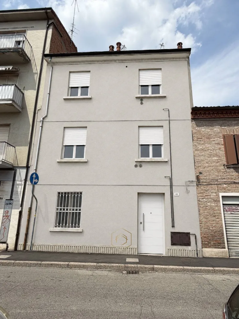 Appartamento in vendita a Ferrara, Centro - foto 1