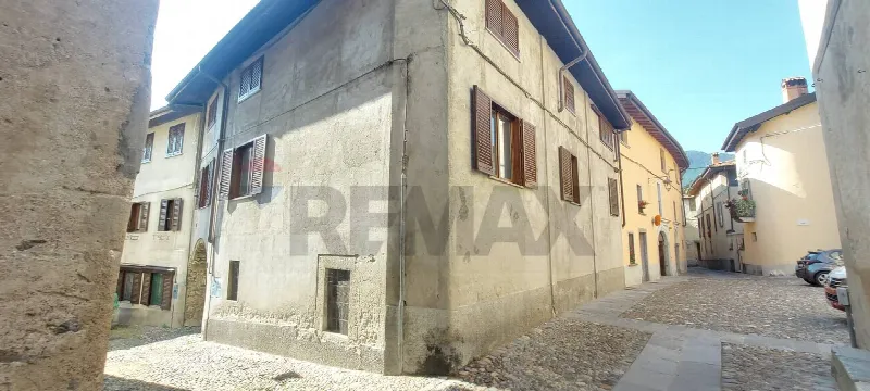 Casa Indipendente in vendita a Castello Cabiaglio - foto 1