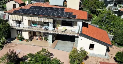 Villa in vendita a Barasso - foto 1