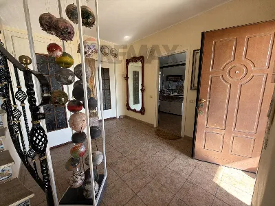 Villa in vendita a Barasso - foto 4