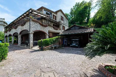 Casa Indipendente in vendita a Mentana - foto 1