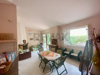 Casa Indipendente in vendita a Altavilla M... - foto 2
