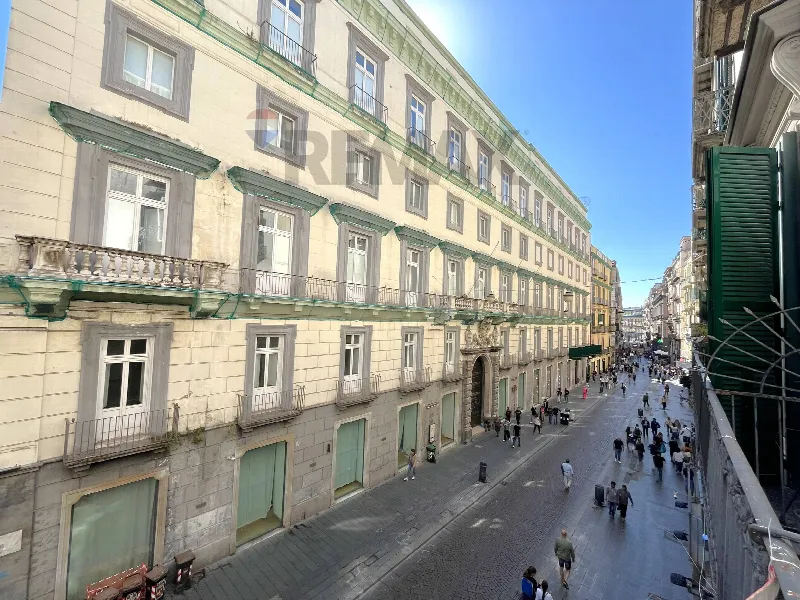 Appartamento in vendita a Napoli, Centro - foto 1