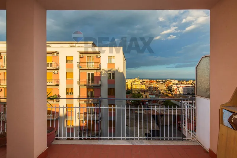 Appartamento in vendita a Catania, Rapisardi, Ballo, Cibele - foto 1