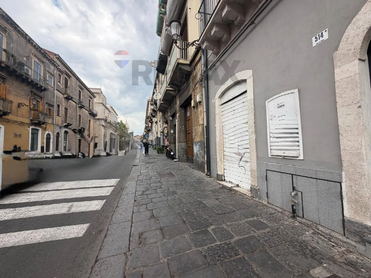 Appartamento in vendita a Catania, Centro Storico, Porto - foto 2